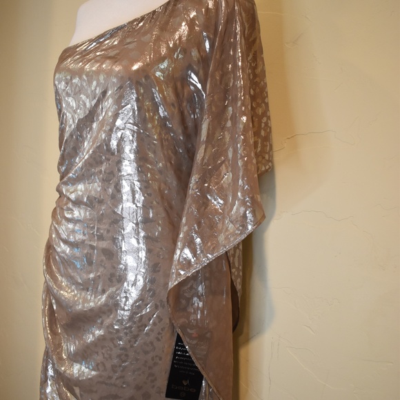 Bebe 1-Shoulder Drama SLV Dress - Picture 3 of 16